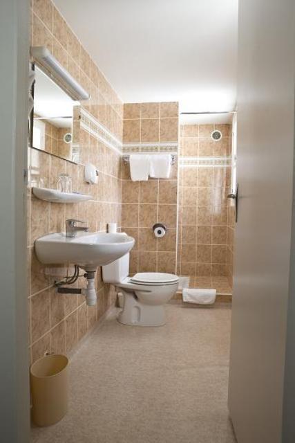 Hotel D'Italie Лурд Номер фото